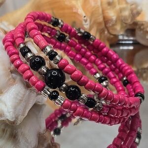 Handmade Pink and Black Beaded Bracelet